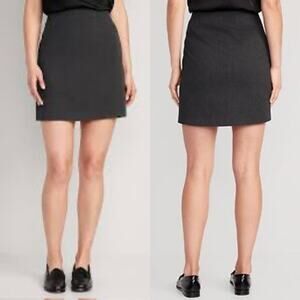 OLD NAVY • Dark Gray Fitted Business Casual Pencil Skirt